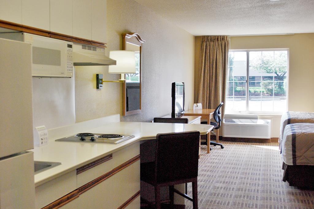 Extended Stay America Suites - Philadelphia - Horsham - Dresher Rd Zewnętrze zdjęcie
